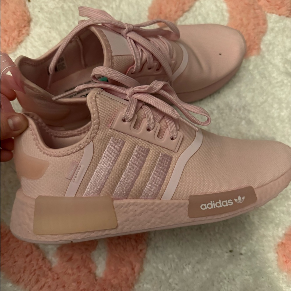 Adidas Women's Soft Pink Sneakers